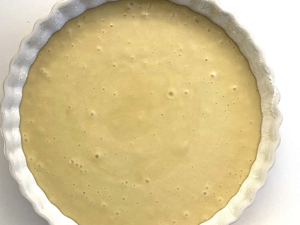 mixture for baking cake